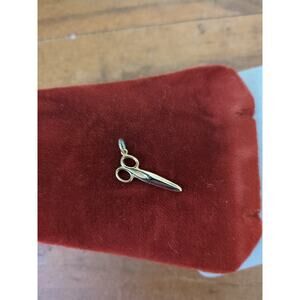 Vintage Gold Tone Scissors Charm
